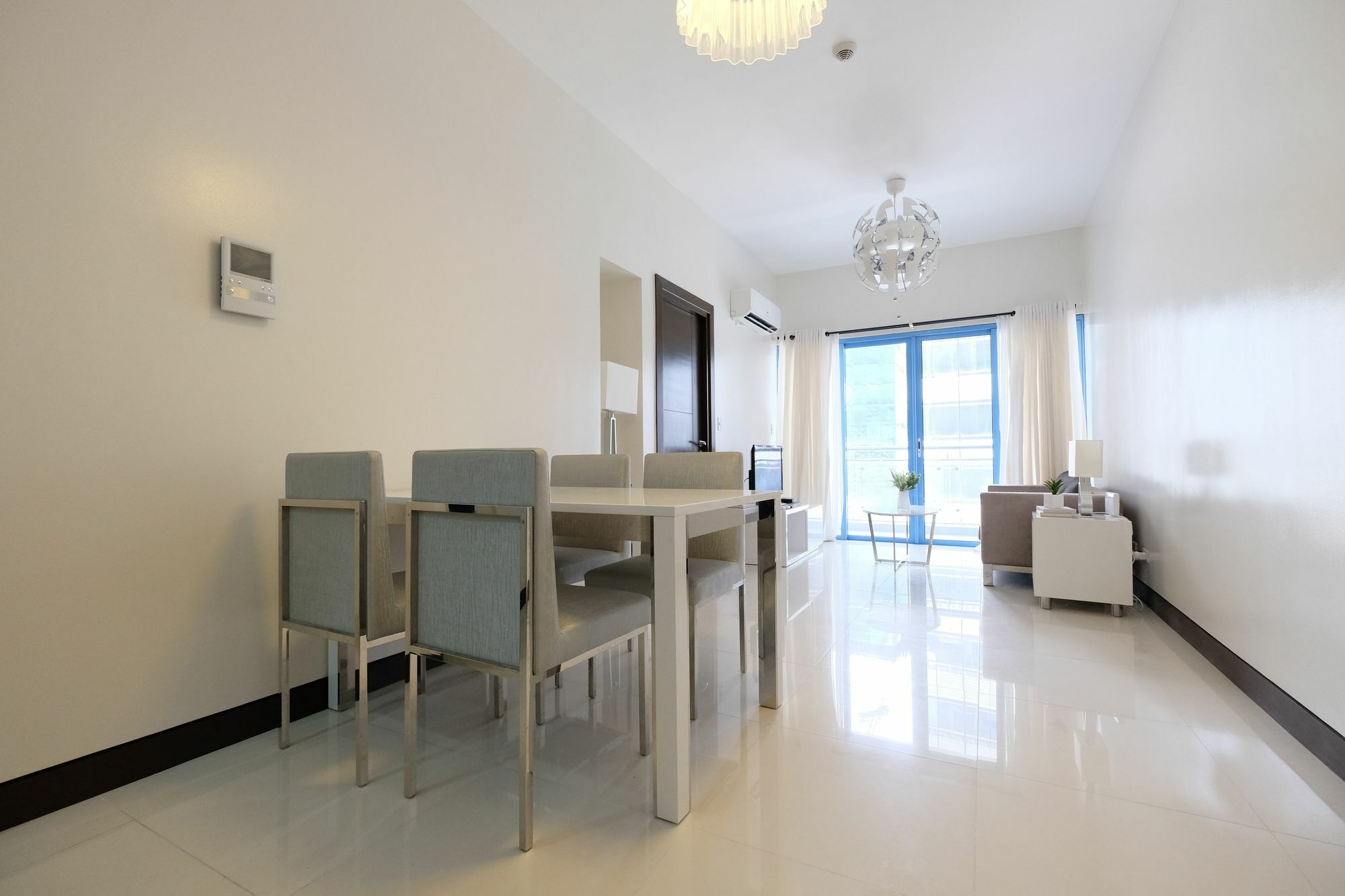 סן פדרו מקאטי Csuites At Two Central Residences מראה חיצוני תמונה